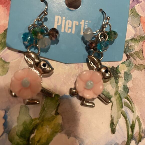Pier 1 Easter Bunny Floral Jewel Earrings - Picture 7 of 12